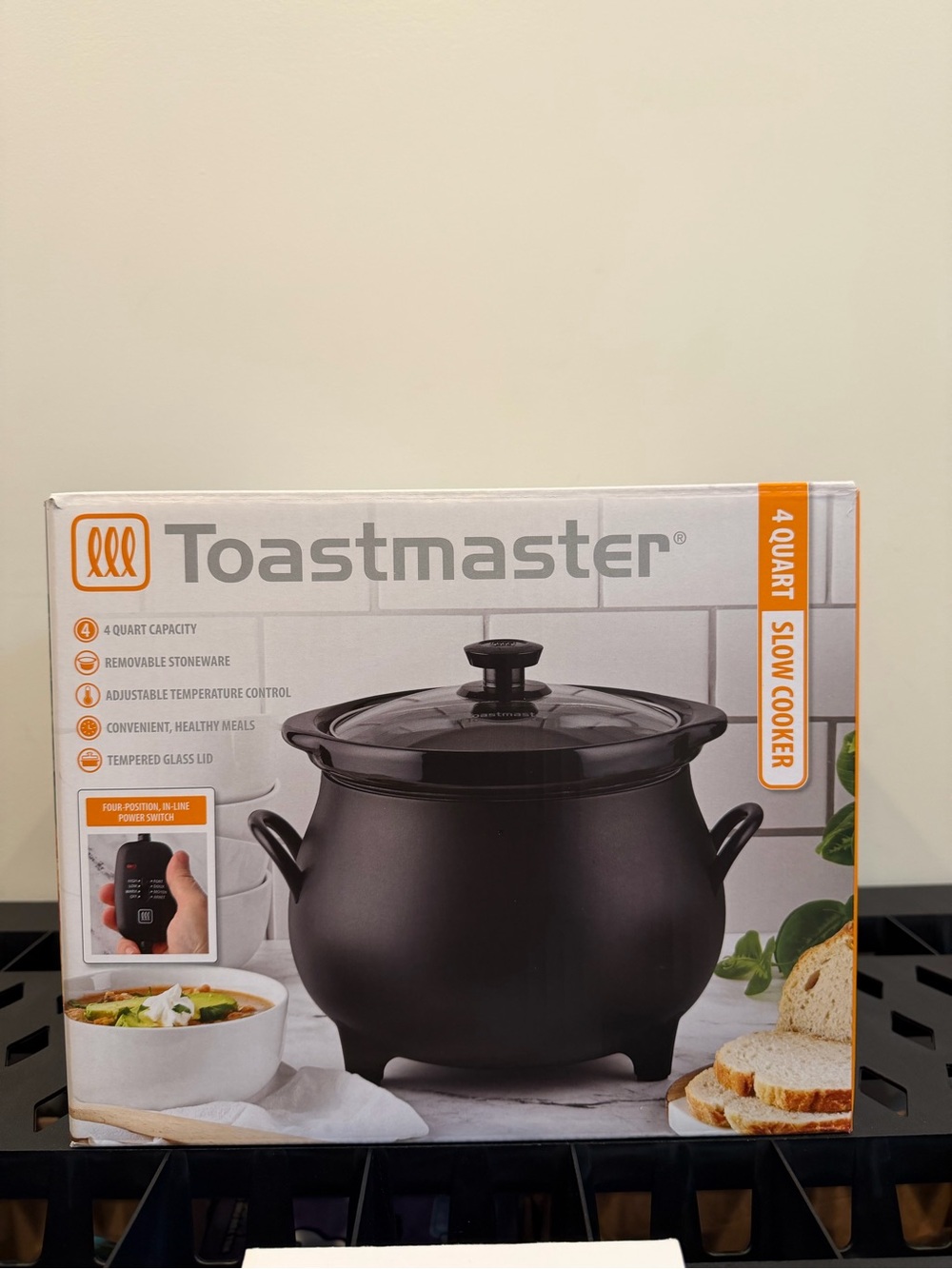 Toastmaster 4 QT Black Cauldron Slow Cooker Removable Crock Glass Lid Halloween